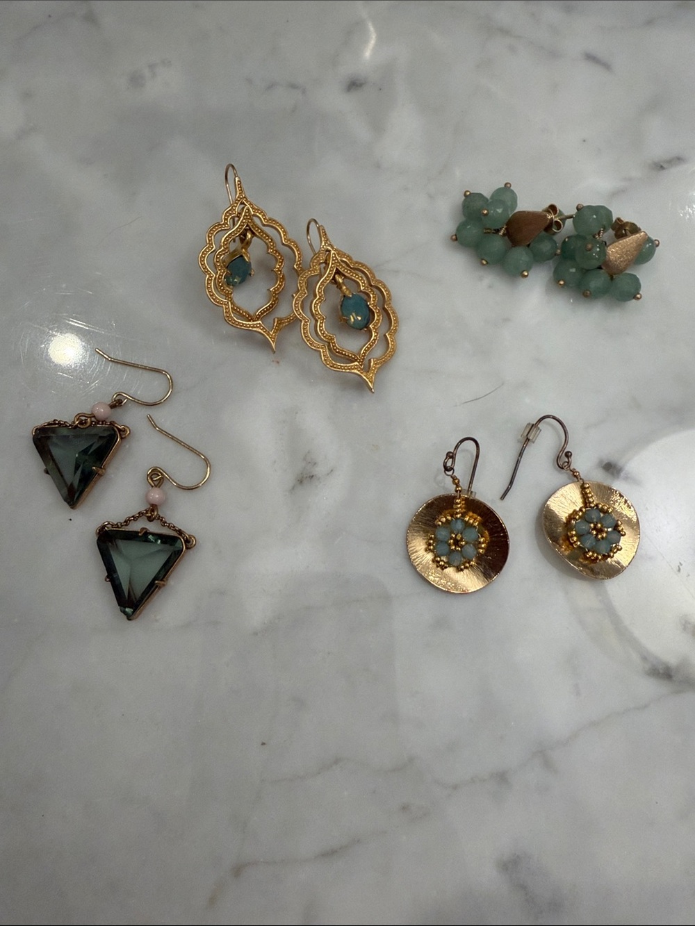 4 pair/Bundle of Gold-Tone Dangle Earrings with sea glass gem accents